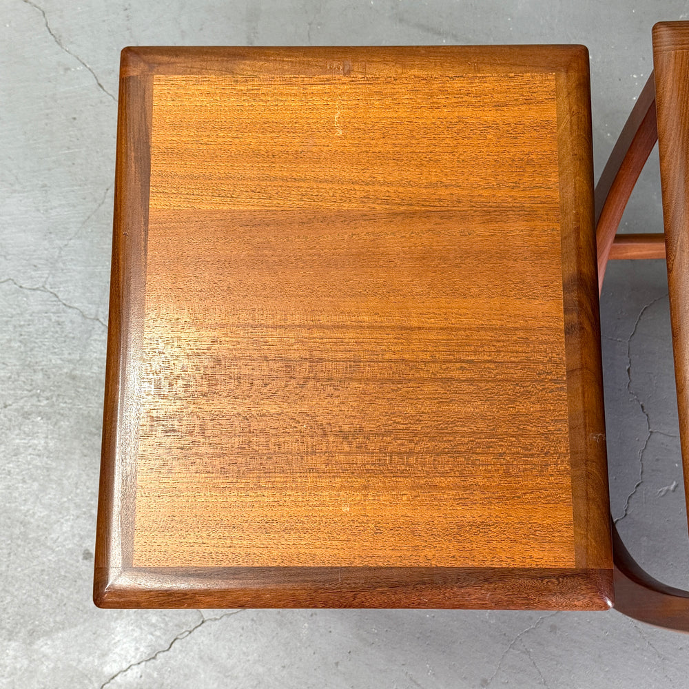 
                      
                        G-PLAN(ジープラン) / Astro  Tile top Nest table アストロ タイルトップ ネストテーブル (501)
                      
                    