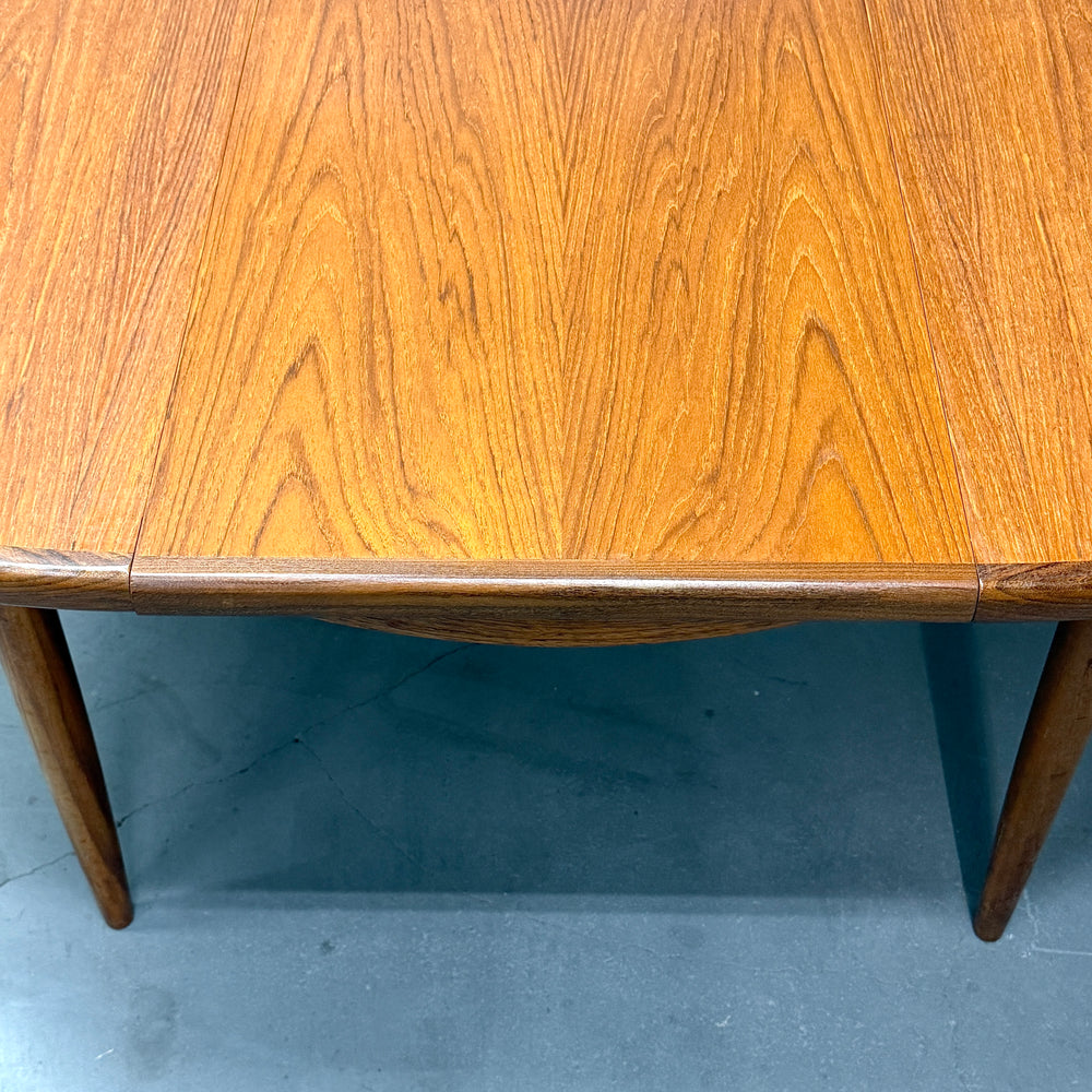 
                      
                        G-PLAN(ジープラン) / Fresco ROUND TABLE フレスコ ラウンドエクステンション ダイニングテーブル (409)
                      
                    