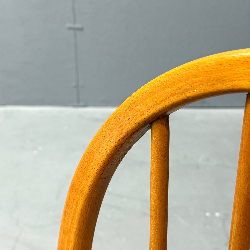 
                      
                        ERCOL(アーコール) / HOOP BACK CHAIR 4本 フープバックチェア (401)
                      
                    