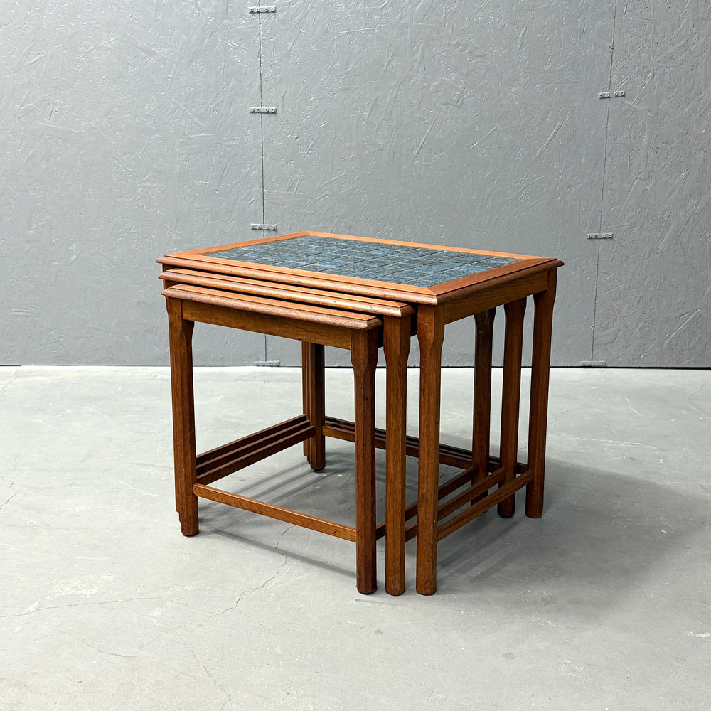 
                      
                        MOBELFABRIKKEN TOFTEN(モーベルファブリッケン・トフテン) / Tiletop nest table タイルトップ テストテーブル (502)
                      
                    