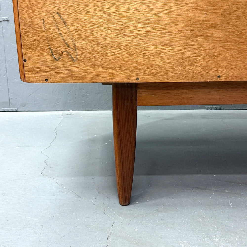 
                      
                        G-PLAN(ジープラン) / Fresco Sideboard フレスコ サイドボード (502)
                      
                    