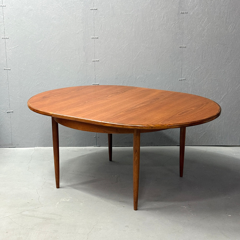 
                      
                        G-PLAN(ジープラン) / Fresco ROUND TABLE フレスコ ラウンドエクステンション ダイニングテーブル (504)
                      
                    