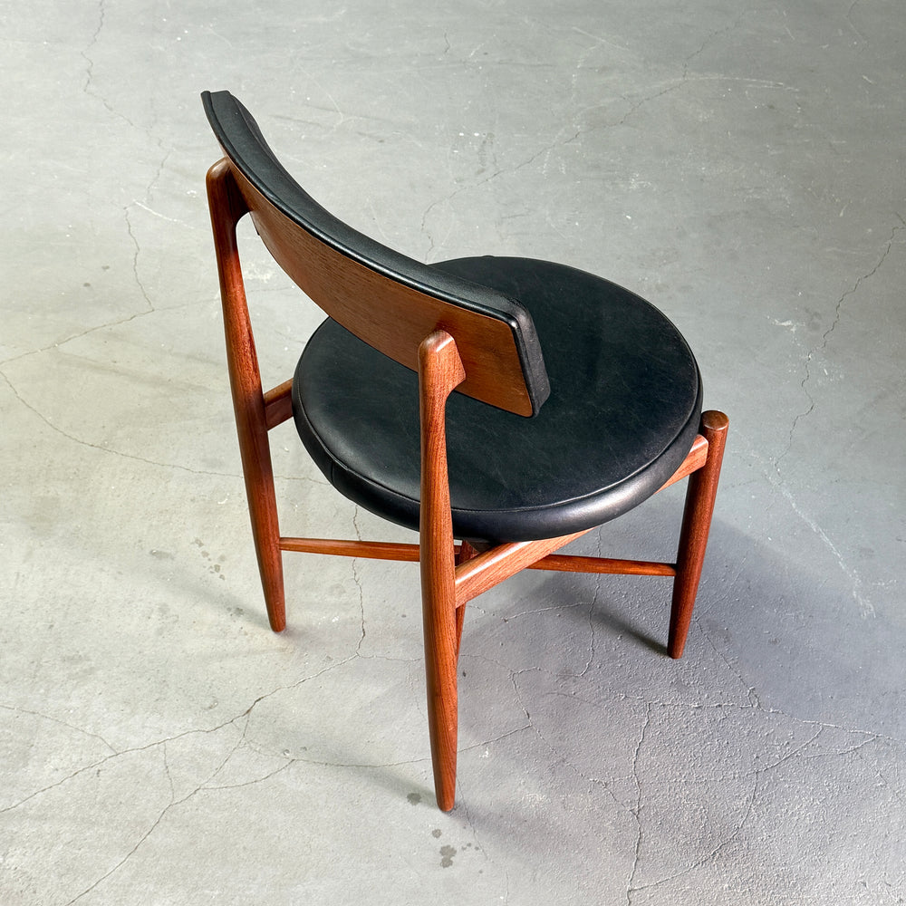 
                      
                        G-PLAN(ジープラン) / FRESCO CIRCULAR CHAIR フレスコ サーキュラーチェア (503)
                      
                    