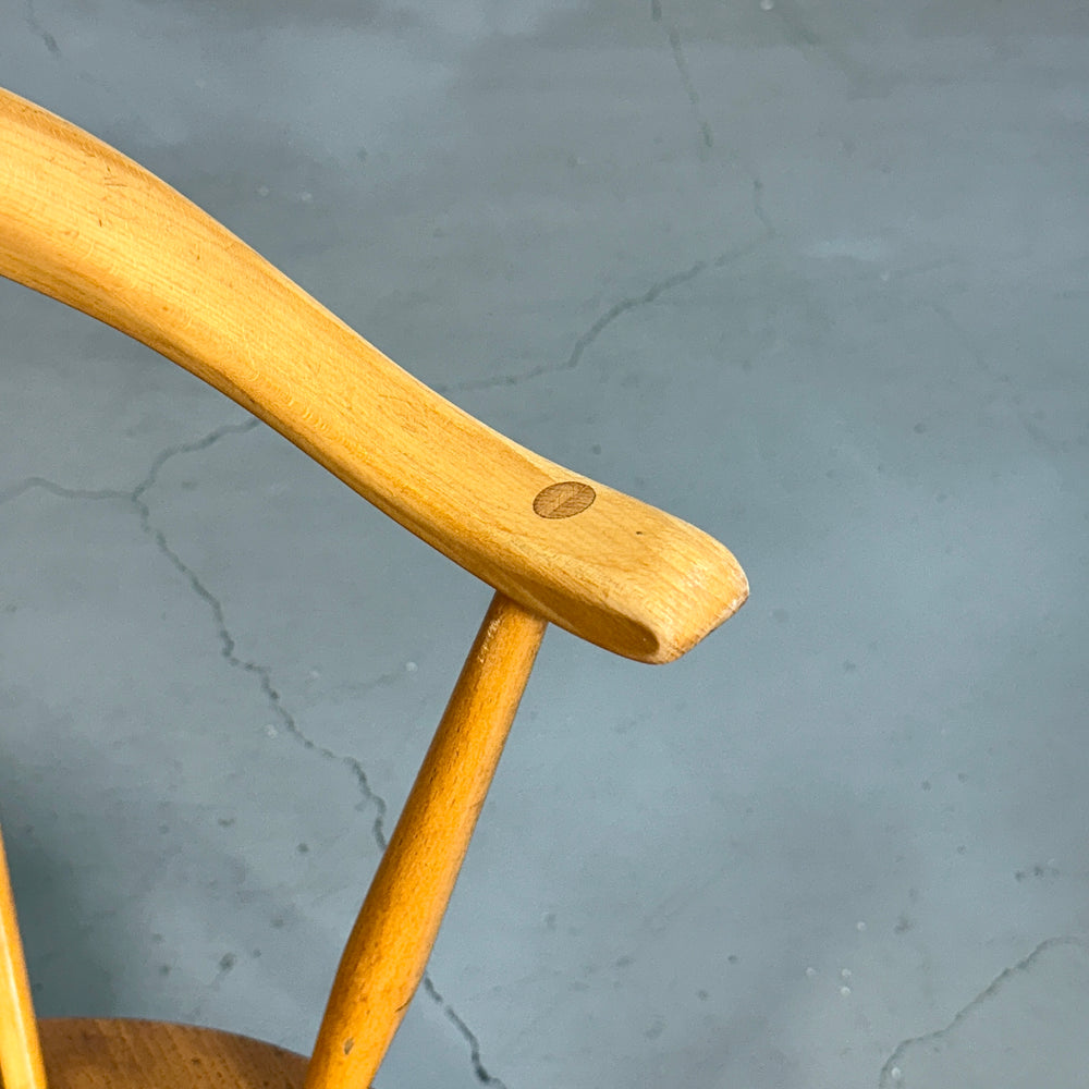
                      
                        ERCOL(アーコール) COWHORN ROCKING CHAIR / カウホーン ロッキングチェア (301)
                      
                    
