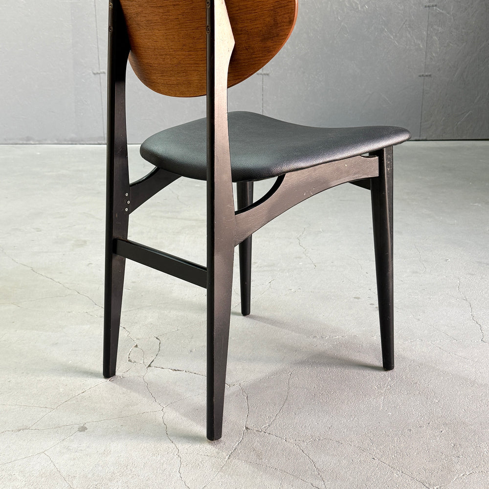 
                      
                        Beautility (ビューティリティ) / Vintage chair ヴィンテージ ダイニングチェア (4)
                      
                    