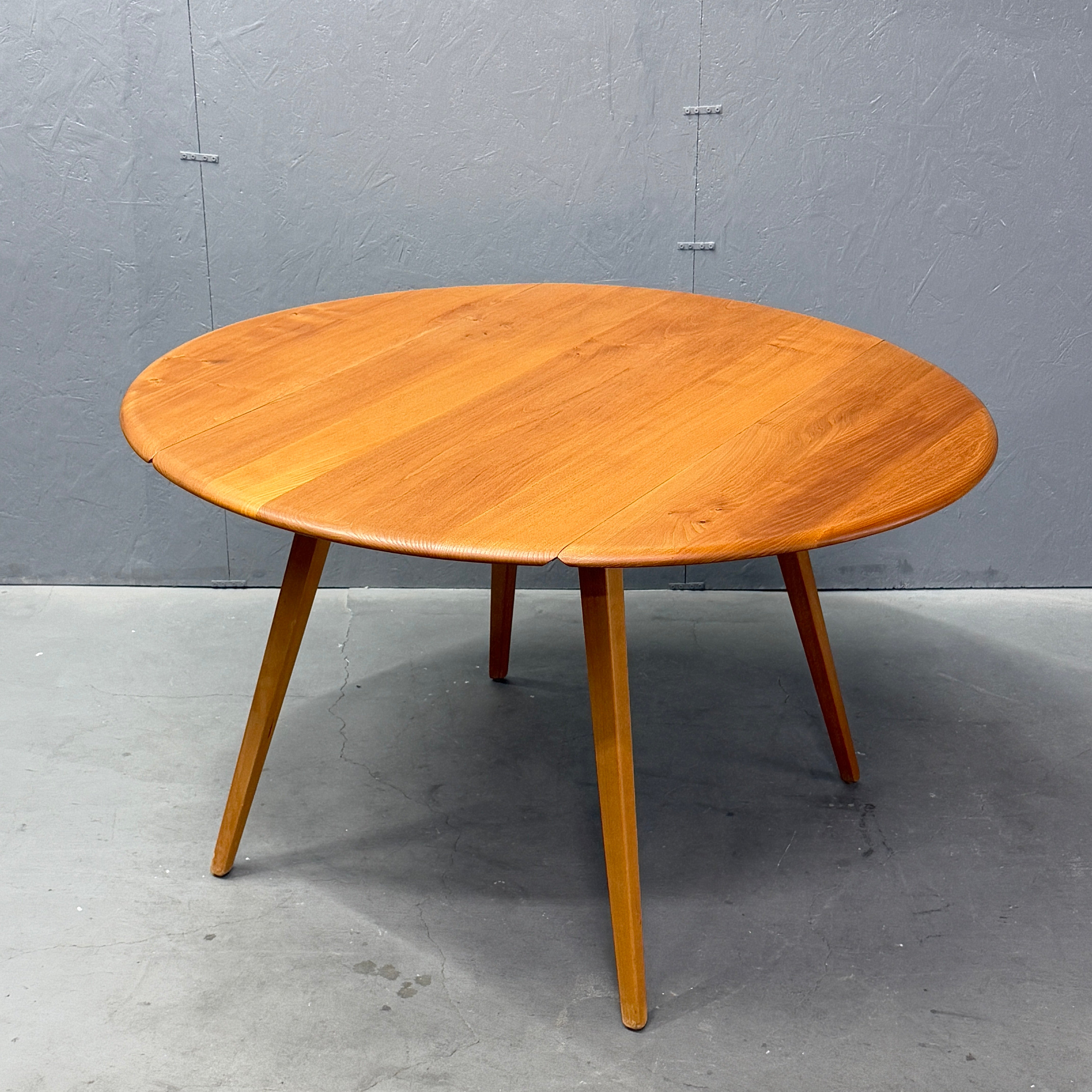 ERCOL(アーコール) ドロップリーフ ラウンドテーブル (504) ERCOL(アーコール) / DROP LEAF ROUND TABLE ドロップリーフ ラウンド