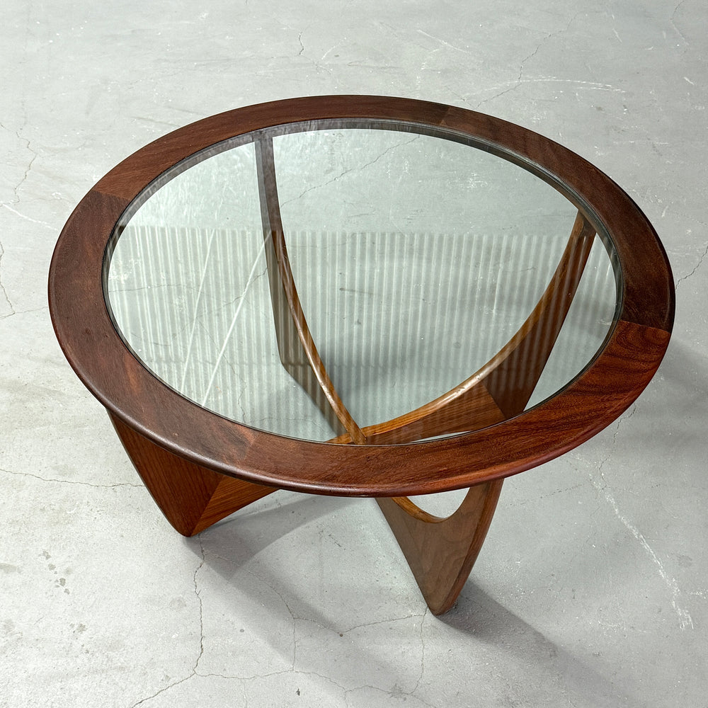 
                      
                        G-PLAN(ジープラン) / ASTRO COFFEE TABLE アストロ コーヒーテーブル (501)
                      
                    