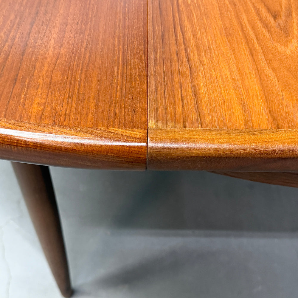 
                      
                        G-PLAN(ジープラン) / Fresco ROUND TABLE フレスコ ラウンドエクステンション ダイニングテーブル (506)
                      
                    