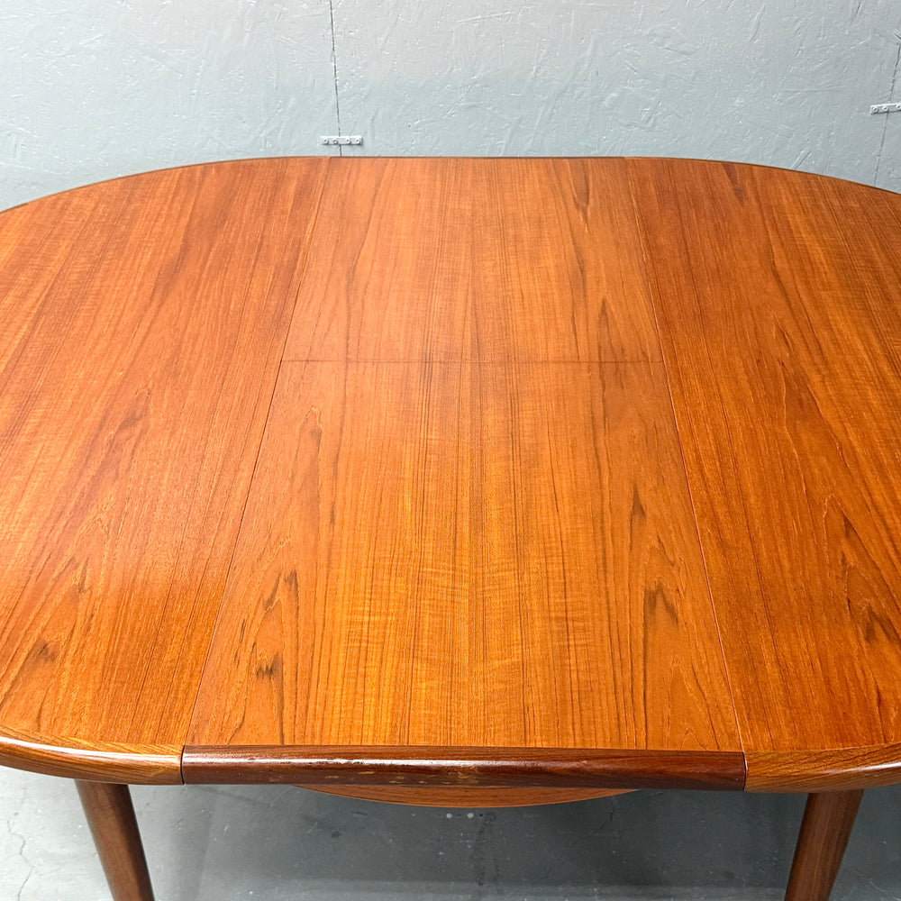 
                      
                        G-PLAN(ジープラン) / Fresco ROUND TABLE フレスコ ラウンドエクステンション ダイニングテーブル (501)
                      
                    