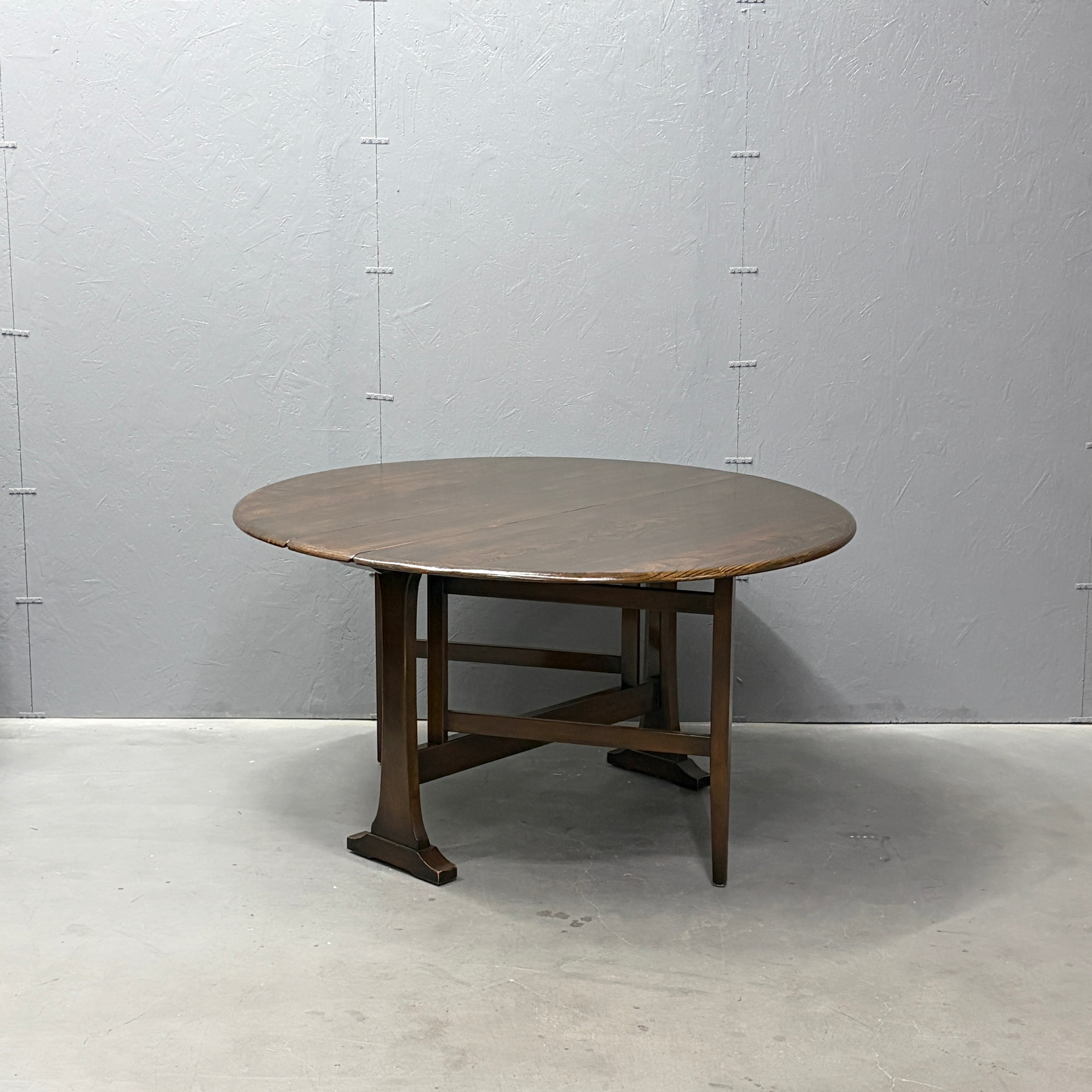 ダイニングテーブル – NONOR FURNITURE