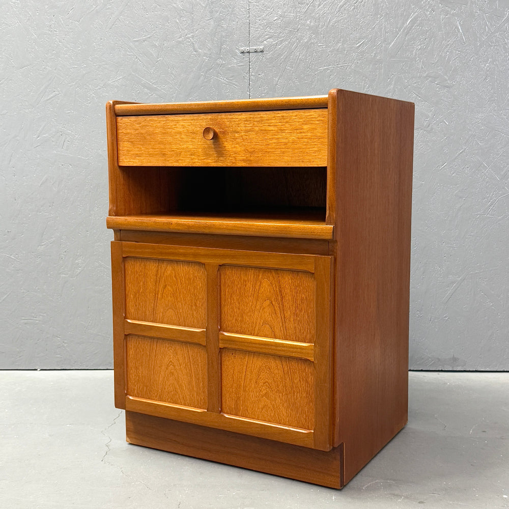 
                      
                        Nathan(ネイサン) / VINTAGE Small Cabinet
                      
                    