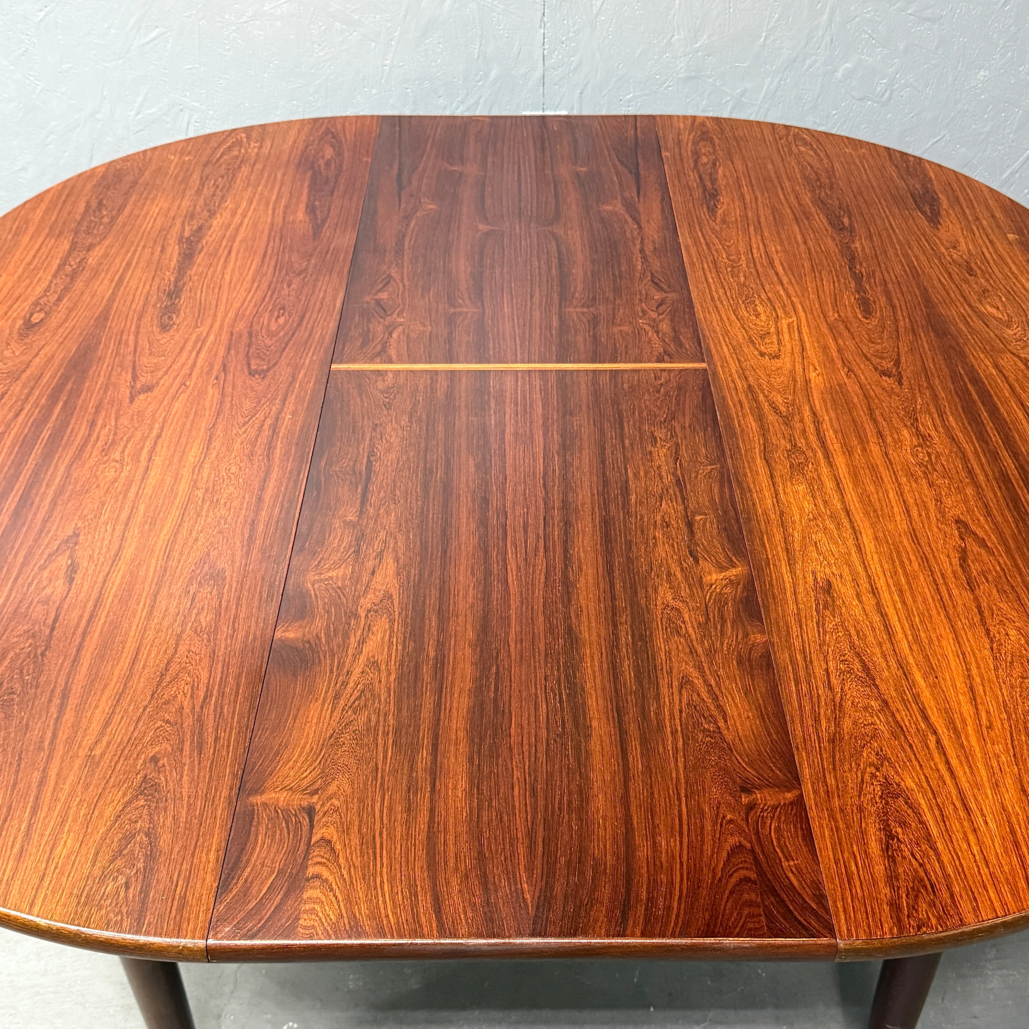 Rosewood Oval Extension Table ローズウッド オーバル