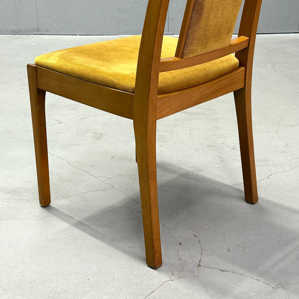 
                      
                        Nathan(ネイサン) / DINING CHAIR ダイニングチェア (401)
                      
                    