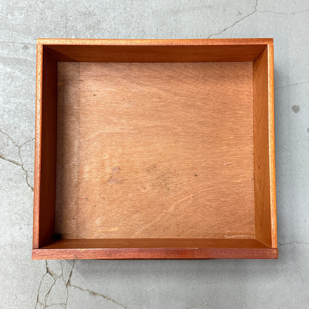 
                      
                        G-PLAN(ジープラン) / Fresco 3-Drawer Chest フレスコ 3段チェスト (501)
                      
                    