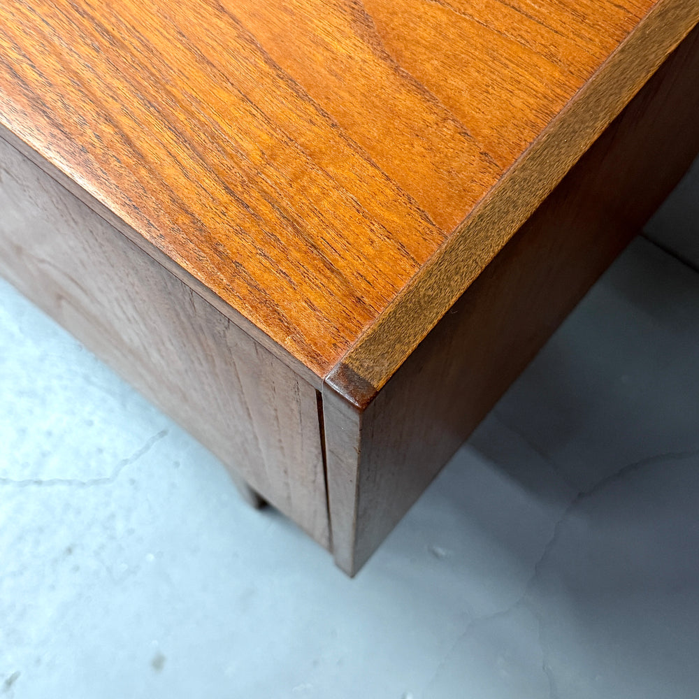 
                      
                        Nathan(ネイサン) / VINTAGE SIDEBOARD ヴィンテージ サイドボード (401)
                      
                    