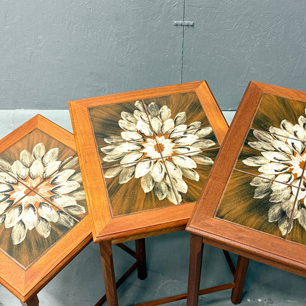 
                      
                        MOBELFABRIKKEN TOFTEN(モーベルファブリッケン・トフテン) / Tiletop nest table タイルトップ テストテーブル (501)
                      
                    