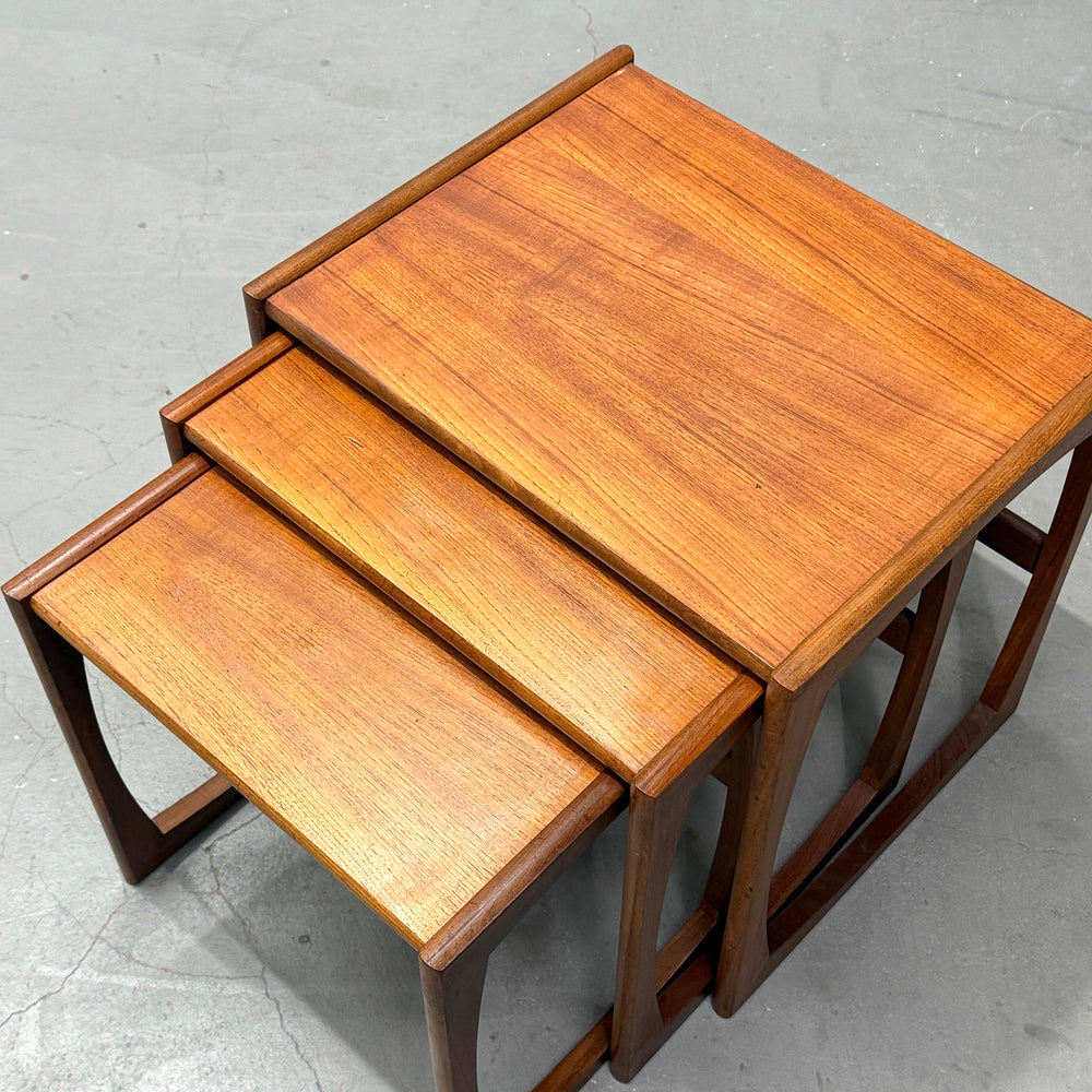 
                      
                        G-PLAN(ジープラン) / QUADRILLE NEST TABLE クアドリル ネストテーブル (401)
                      
                    