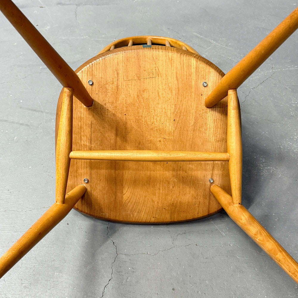 
                      
                        ERCOL(アーコール) / Quaker chair クエーカーチェア (502)
                      
                    