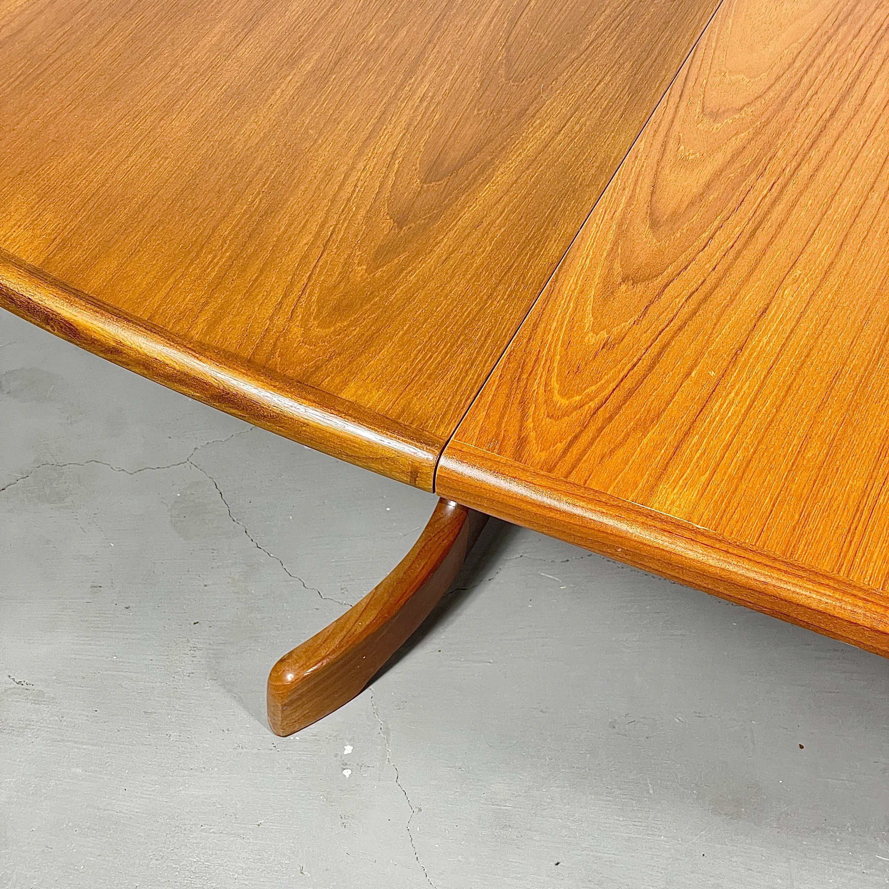 G-PLAN(ジープラン) / WHALE TAILE OVAL TABLE ホエールレッグ