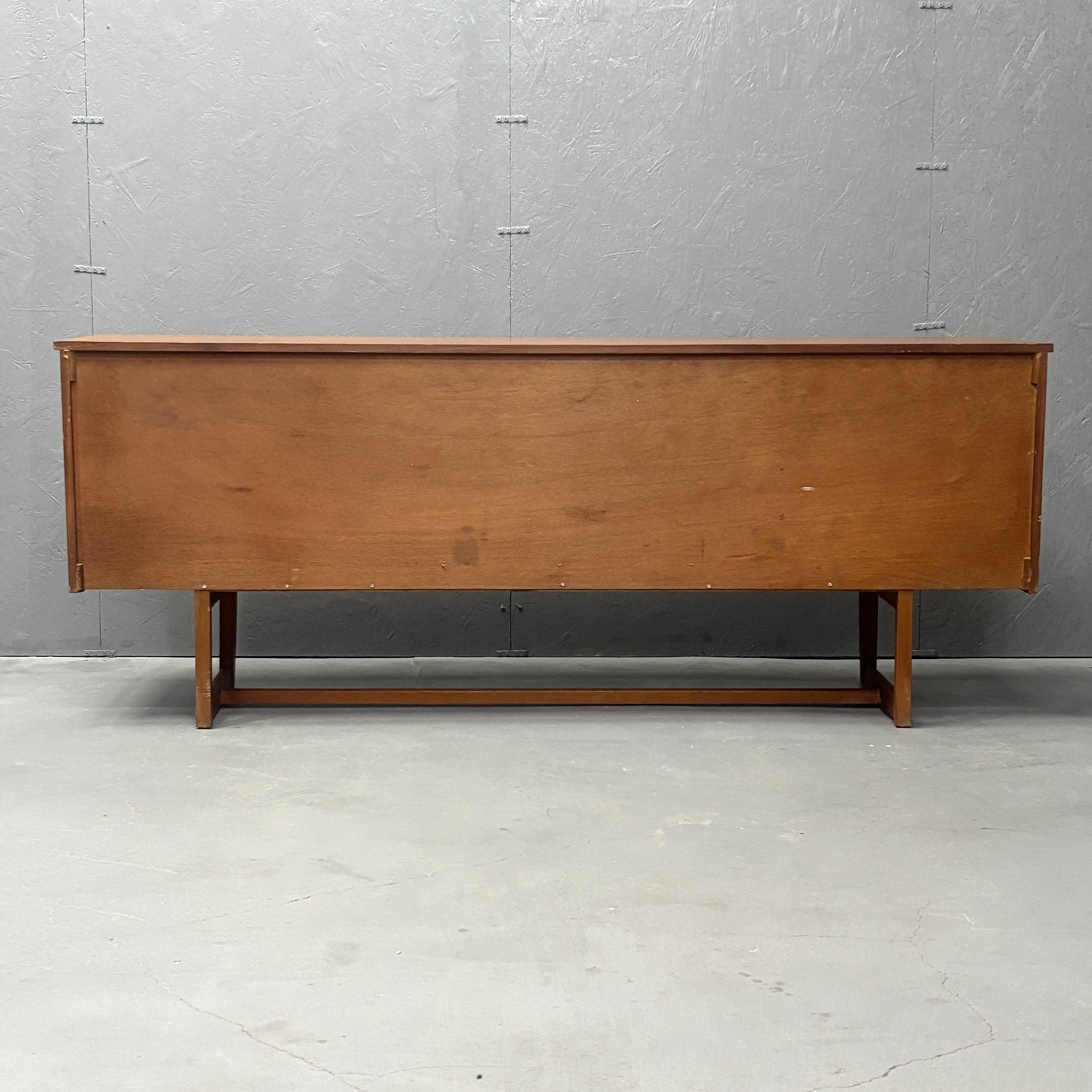 Stonehill(ストーンヒル) / Vintage Sideboard (401) – NONOR FURNITURE