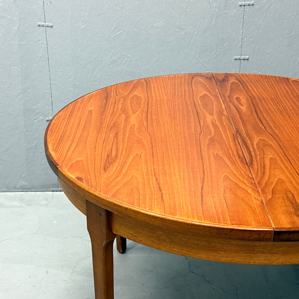 
                      
                        Remploy / EXTENSION ROUND TABLE エクステンション ラウンドテーブル
                      
                    