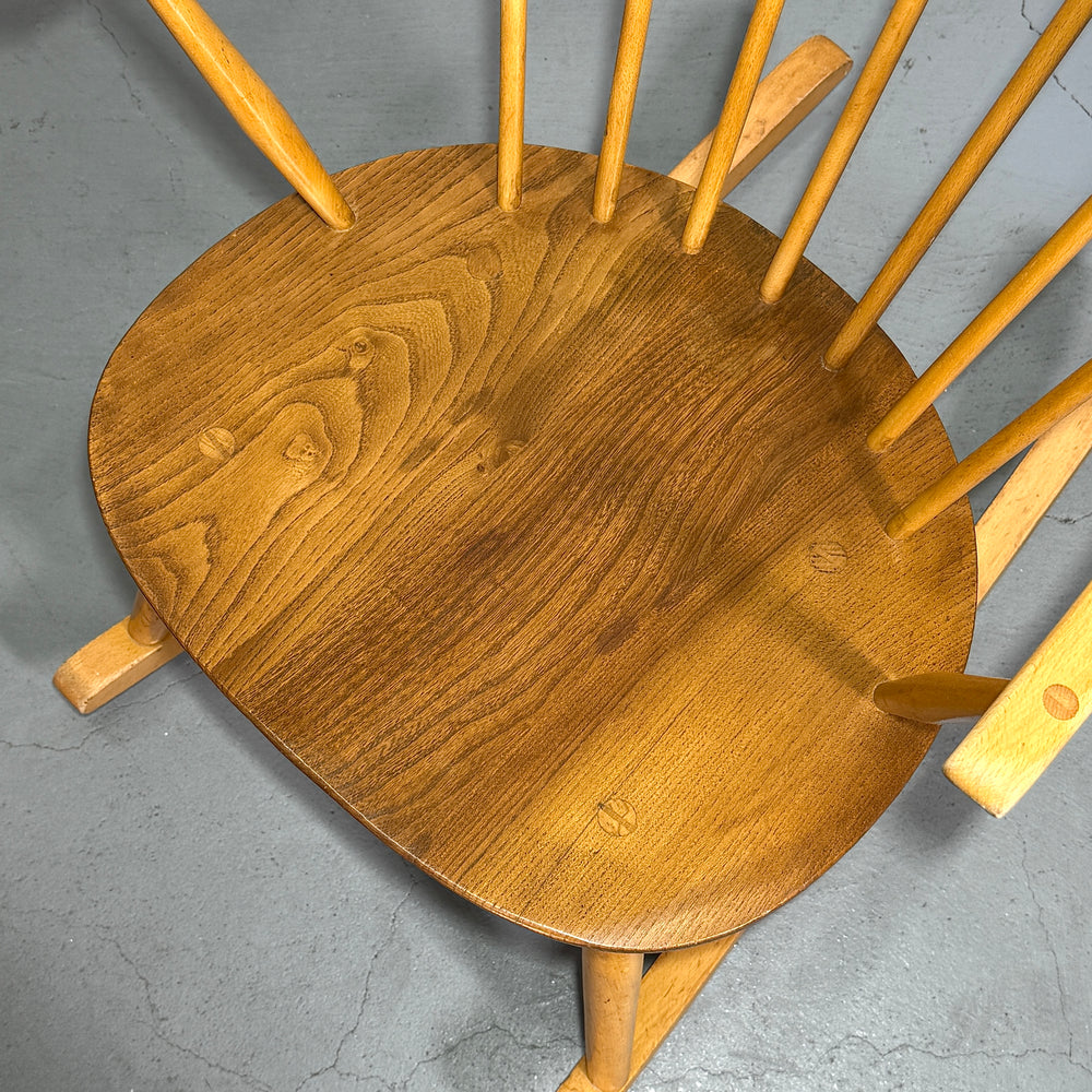 
                      
                        ERCOL(アーコール) COWHORN ROCKING CHAIR / カウホーン ロッキングチェア (301)
                      
                    