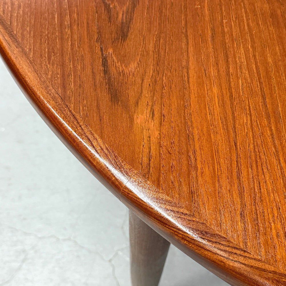 
                      
                        G-PLAN(ジープラン) / Fresco ROUND TABLE フレスコ ラウンドエクステンション ダイニングテーブル (506)
                      
                    