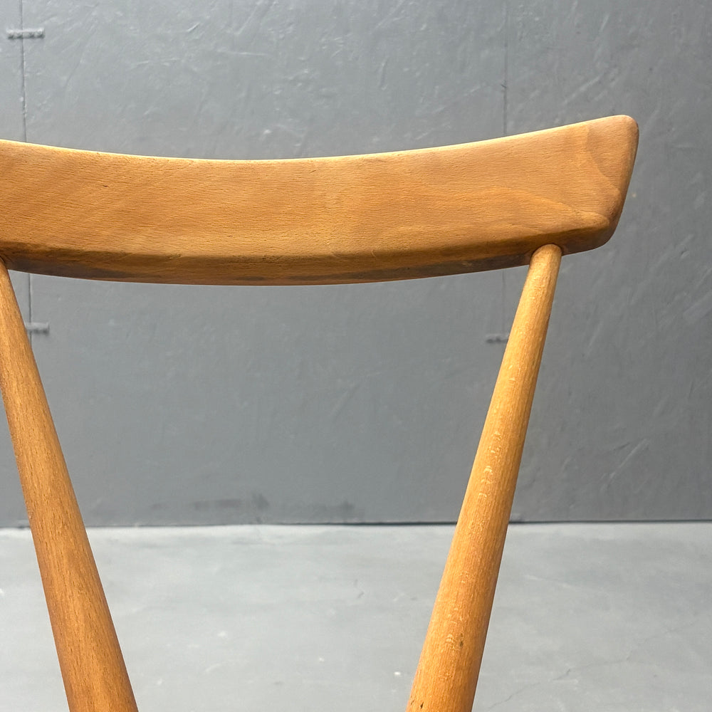 
                      
                        ERCOL(アーコール) / STACKING CHAIR スタッキングチェア (305)
                      
                    