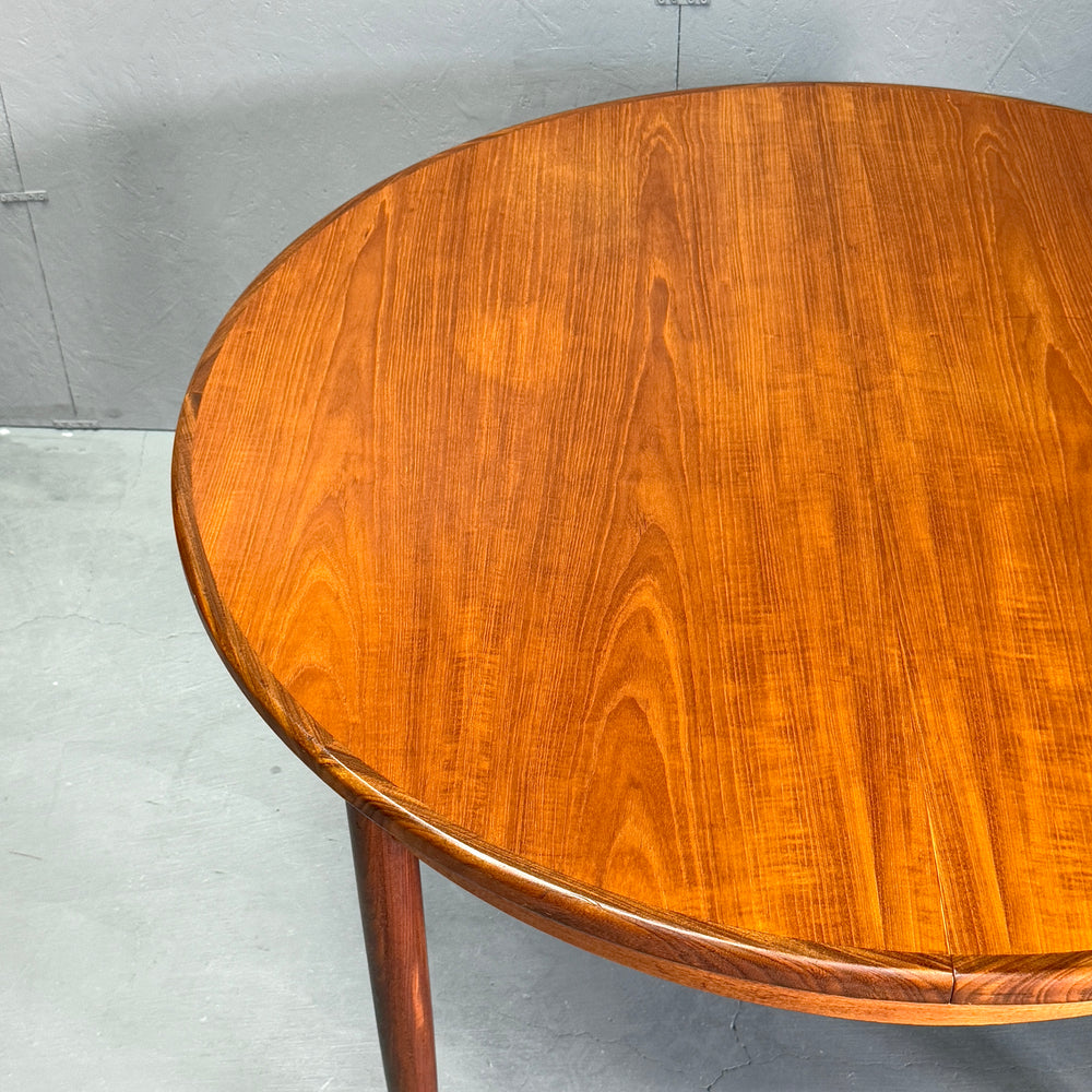 
                      
                        G-PLAN(ジープラン) / Fresco ROUND TABLE フレスコ ラウンドエクステンション ダイニングテーブル (404)
                      
                    