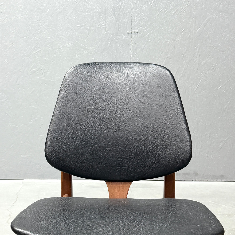 
                      
                        Elliots of Newbury(EON) / VINTAGE CHAIR ヴィンテージチェア (503)
                      
                    