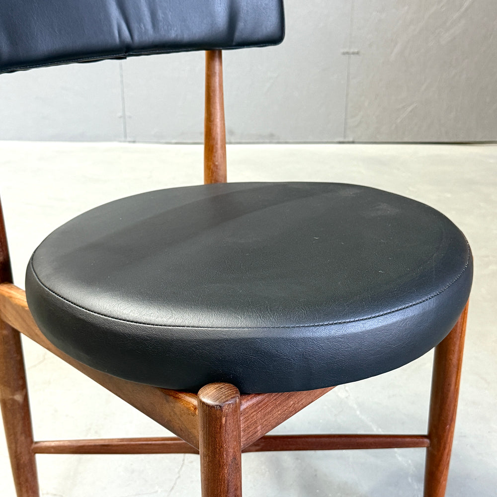 
                      
                        G-PLAN(ジープラン) / FRESCO CIRCULAR CHAIR フレスコ サーキュラーチェア (507)
                      
                    