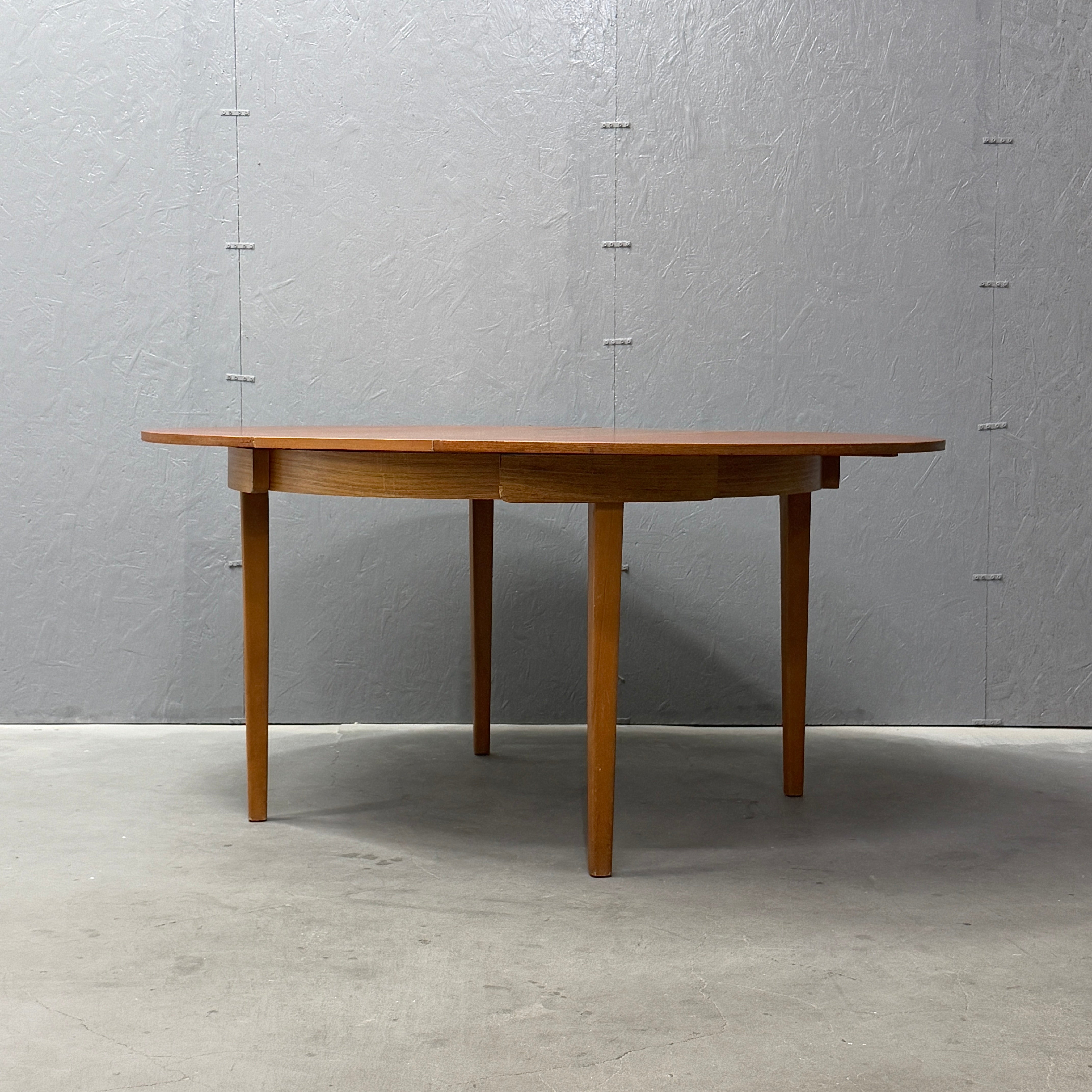 Nathan(ネイサン) / EXTENSION ROUND TABLE エクステンション ラウンド