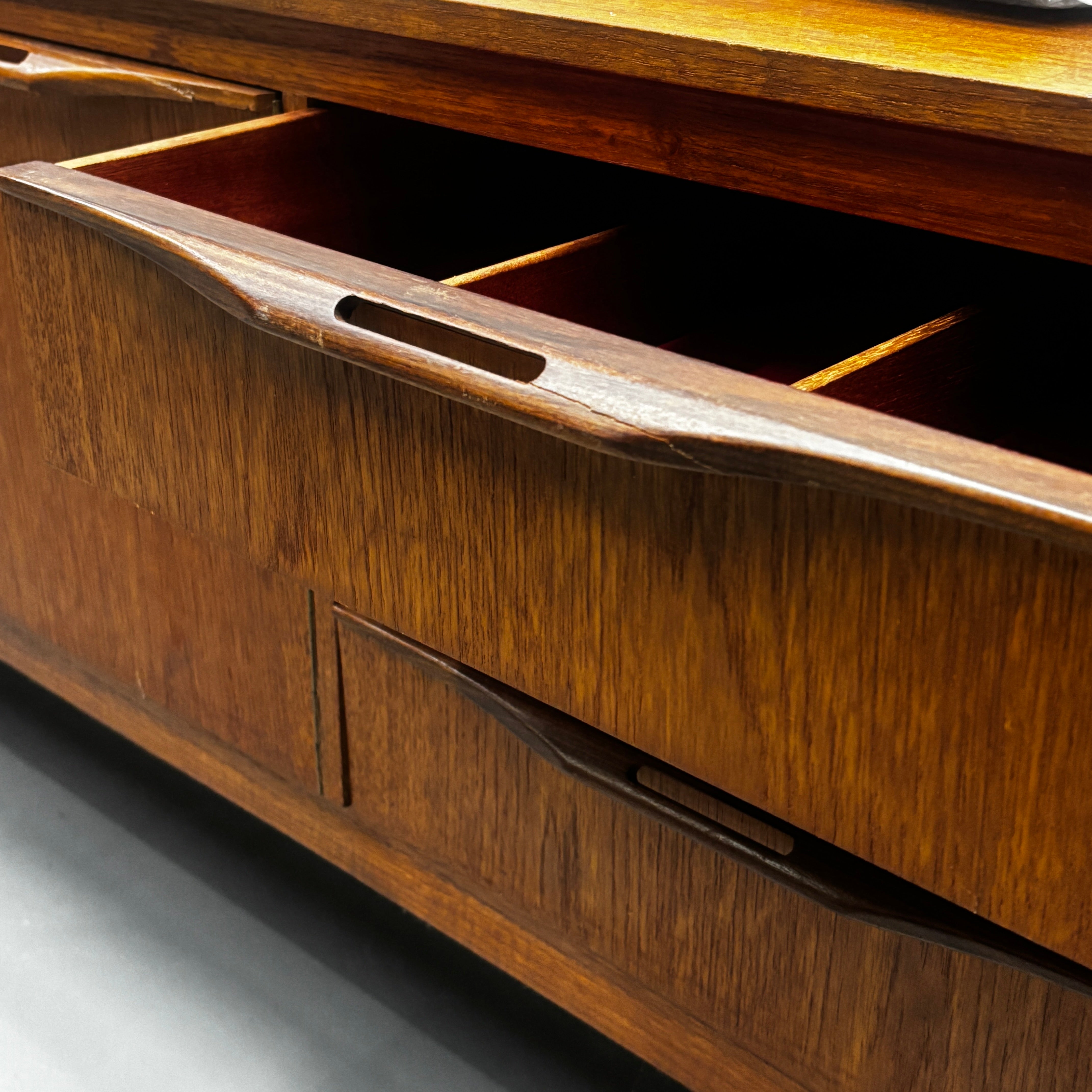 Stonehill(ストーンヒル) / Vintage Sideboard (401) – NONOR FURNITURE