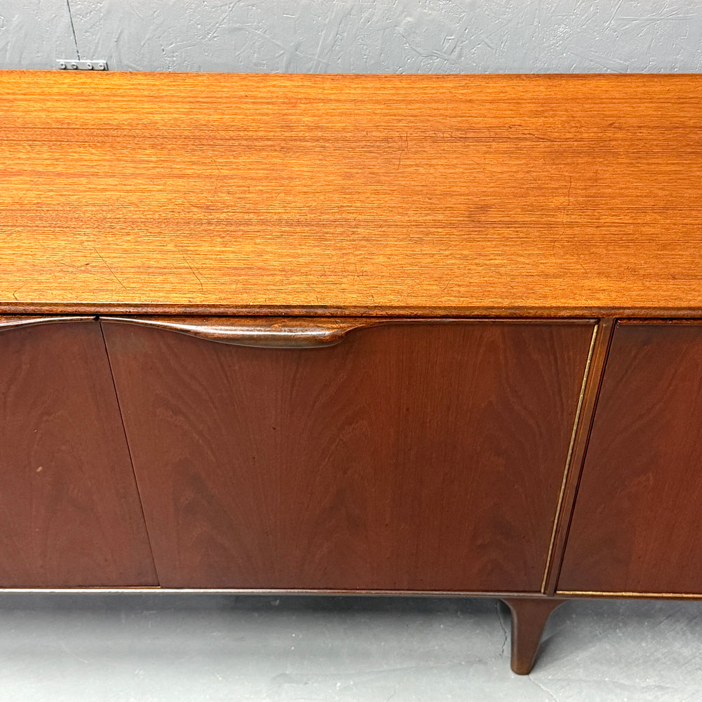 
                      
                        A.H.McINTOSH(マッキントッシュ) /  DUNVEGAN Sideboard (401)
                      
                    