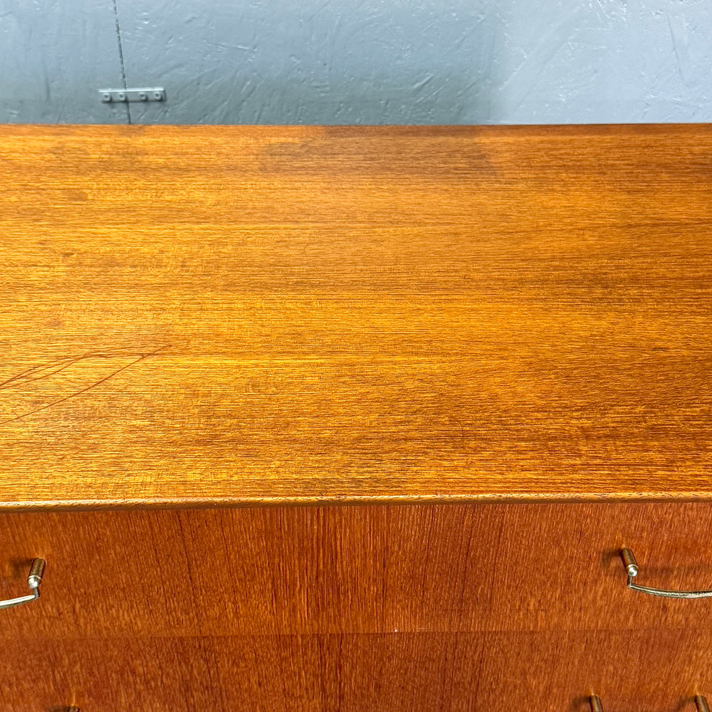 
                      
                        Teak 5-Drawer Chest ヴィンテージ 5段チェスト
                      
                    