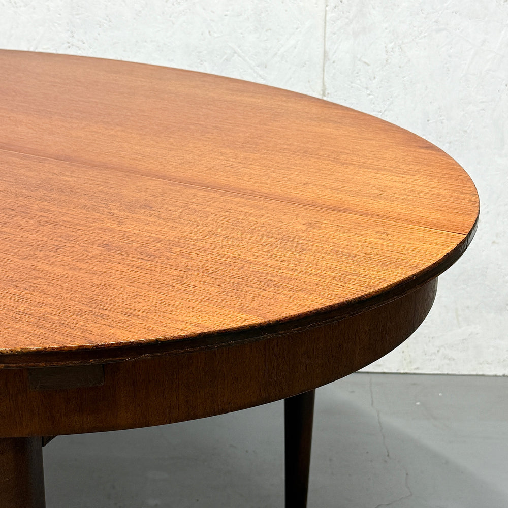 
                      
                        GREAVES & THOMAS / OVAL DINING TABLE オーバルダイニングテーブル (301)
                      
                    