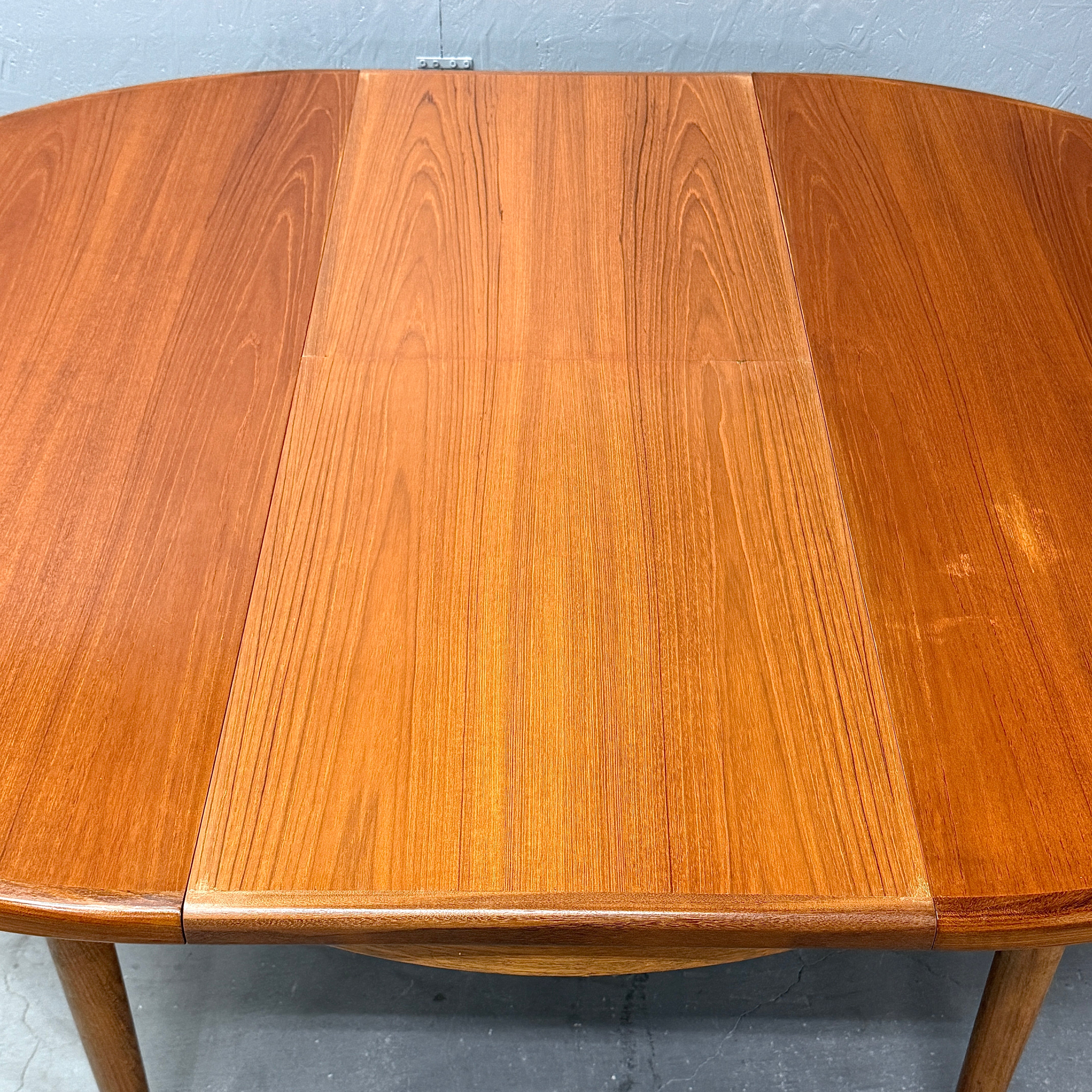 G-PLAN フレスコ ラウンドエクステンション ダイニングテーブル (515) G-PLAN(ジープラン) / Fresco ROUND TABLE フレスコ ラウンド