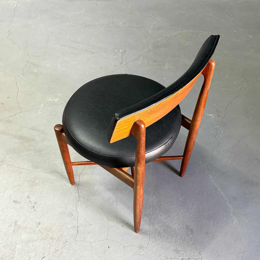 
                      
                        G-PLAN(ジープラン) / FRESCO CIRCULAR CHAIR フレスコ サーキュラーチェア (502)
                      
                    