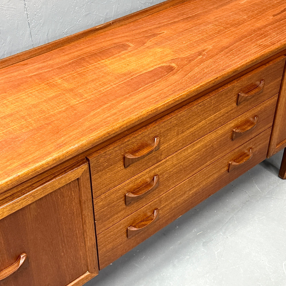 
                      
                        William Lawrence (ウィリアム・ローレンス) / Vintage SIDEBOARD ヴィンテージ サイドボード
                      
                    