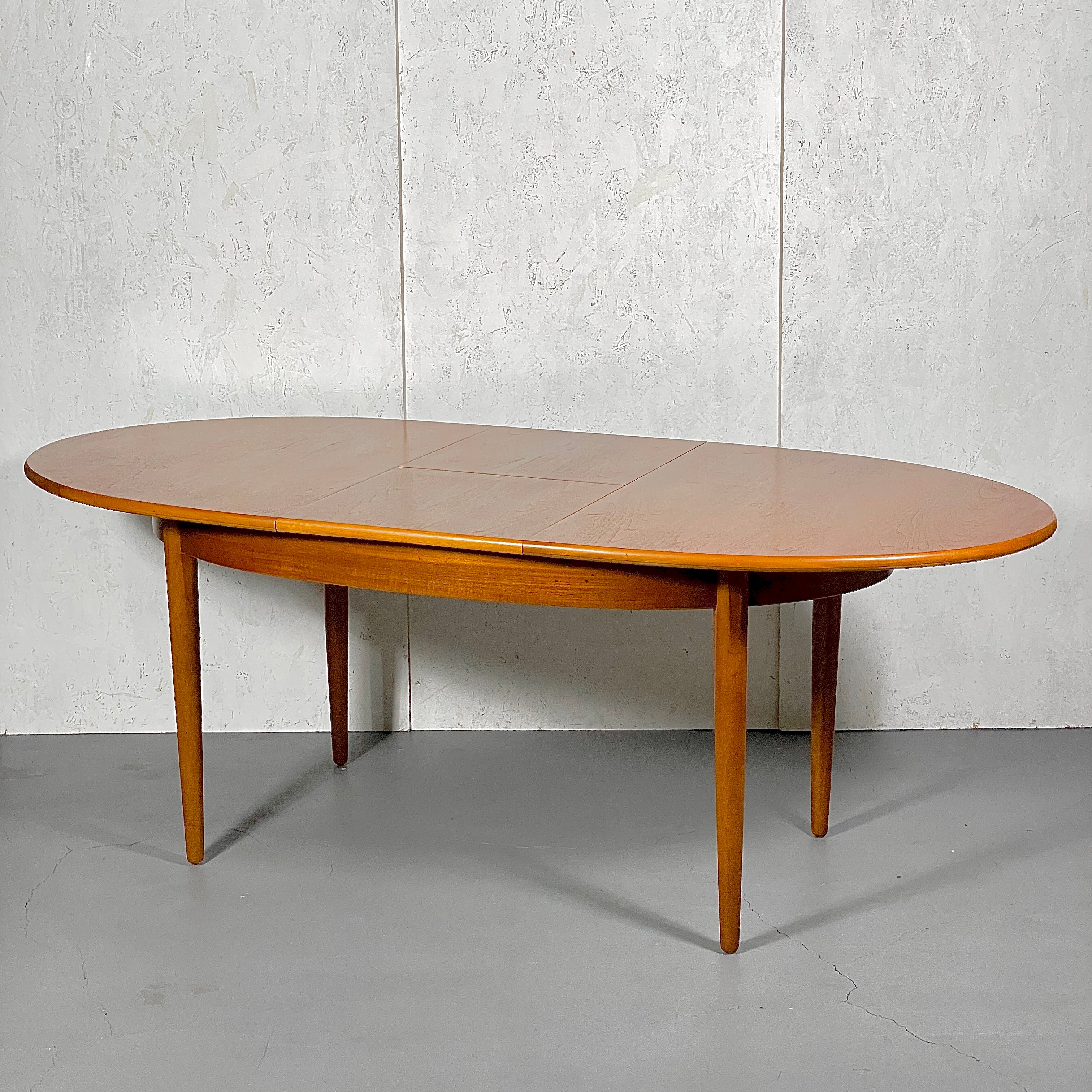 Jentique/ジェンティーク　ラウンドエクステンションテーブル 格安 Jentique(ジェンティーク) / EXTENSION ROUND TABLE