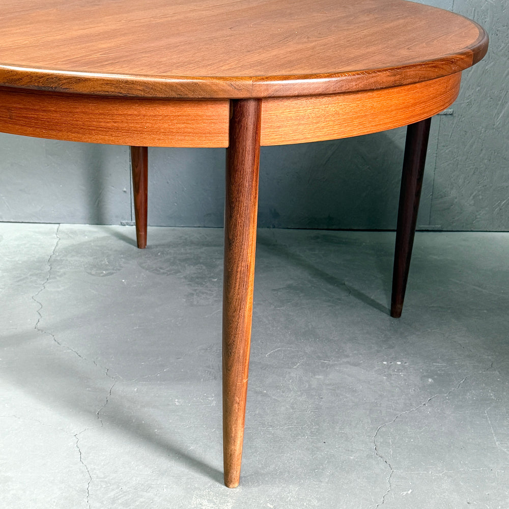 
                      
                        G-PLAN(ジープラン) / Fresco ROUND TABLE フレスコ ラウンドエクステンション ダイニングテーブル (403)
                      
                    