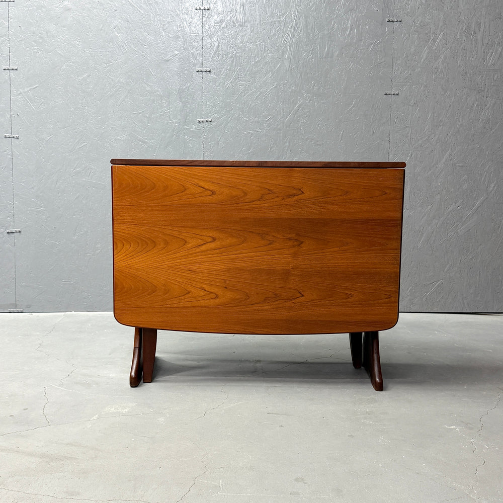 
                      
                        G-PLAN(ジープラン) / Fresco GATELEG TABLE ゲートレッグテーブル (501)
                      
                    