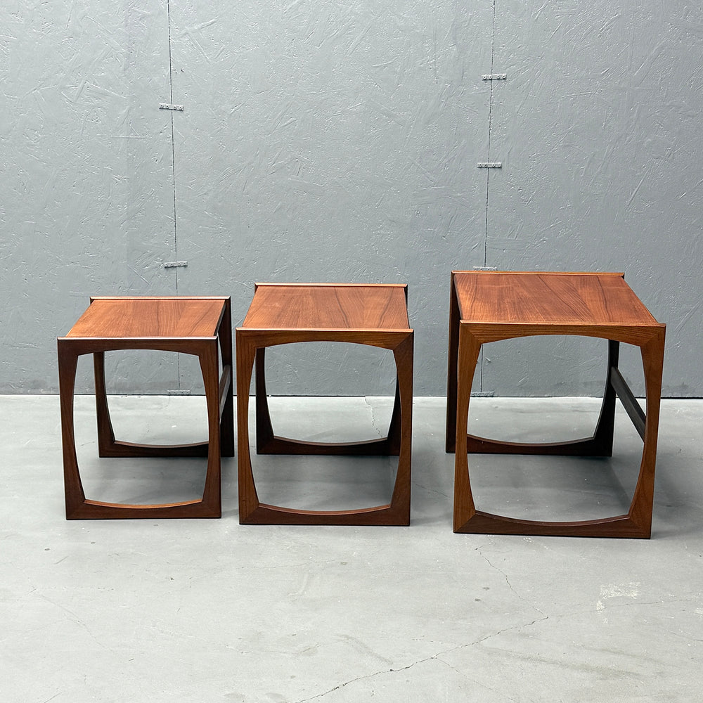 
                      
                        G-PLAN(ジープラン) / QUADRILLE NEST TABLE クアドリル ネストテーブル (401)
                      
                    