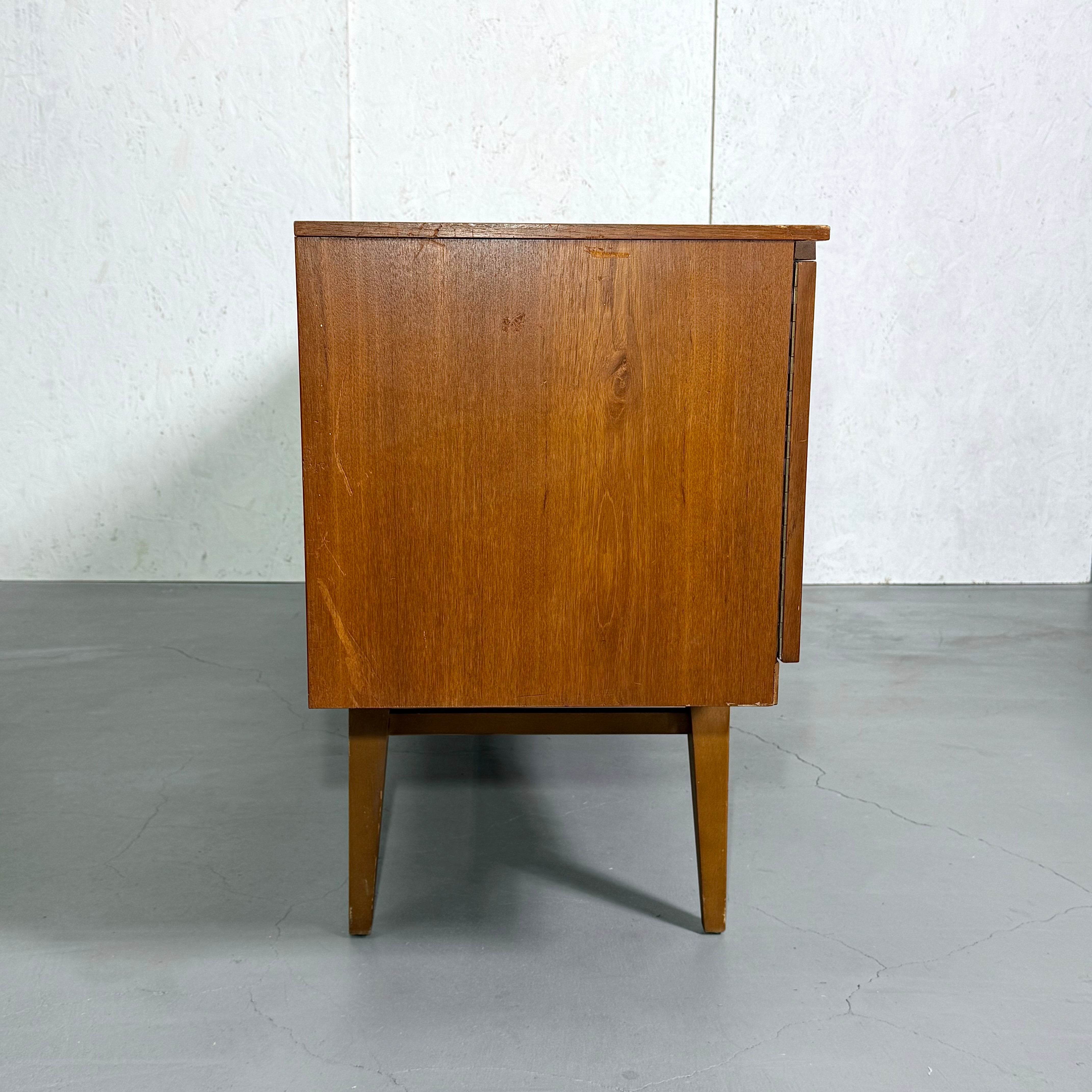 Beautility (ビューティリティ) / ヴィンテージ サイドボード