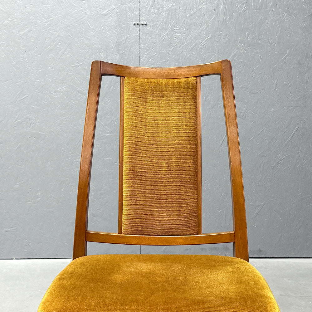 
                      
                        Nathan(ネイサン) / DINING CHAIR ダイニングチェア (401)
                      
                    