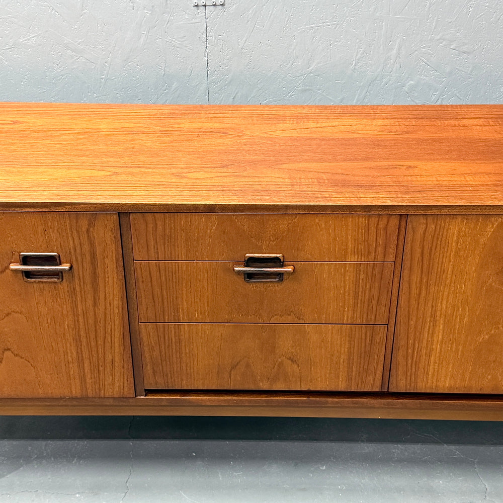
                      
                        Nathan(ネイサン) / VINTAGE SIDEBOARD ヴィンテージ サイドボード (401)
                      
                    