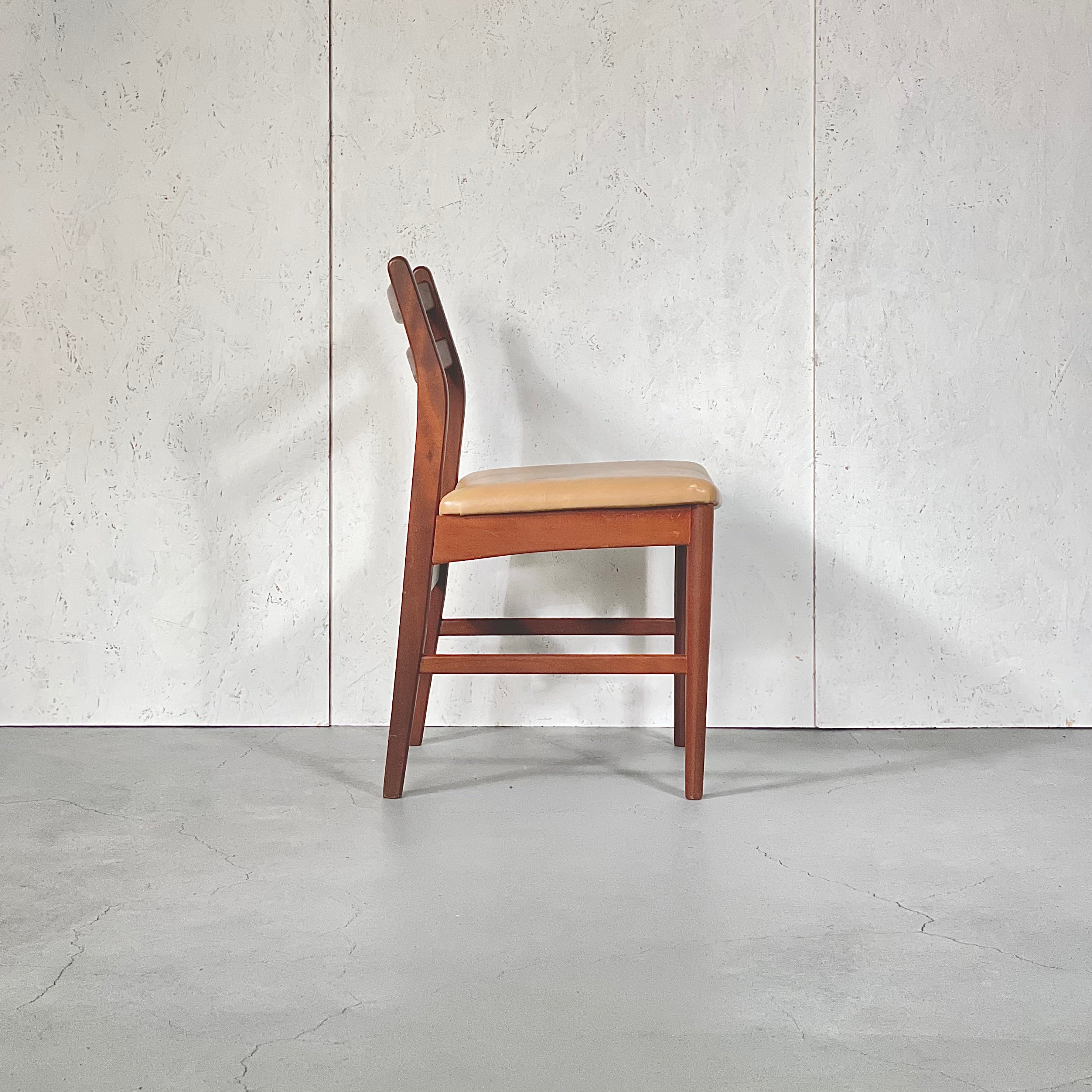 Jentique(ジェンティーク) / DINING CHAIR ダイニングチェア (1 Jentique(ジェンティーク) / DINING CHAIR ダイニングチェア (1