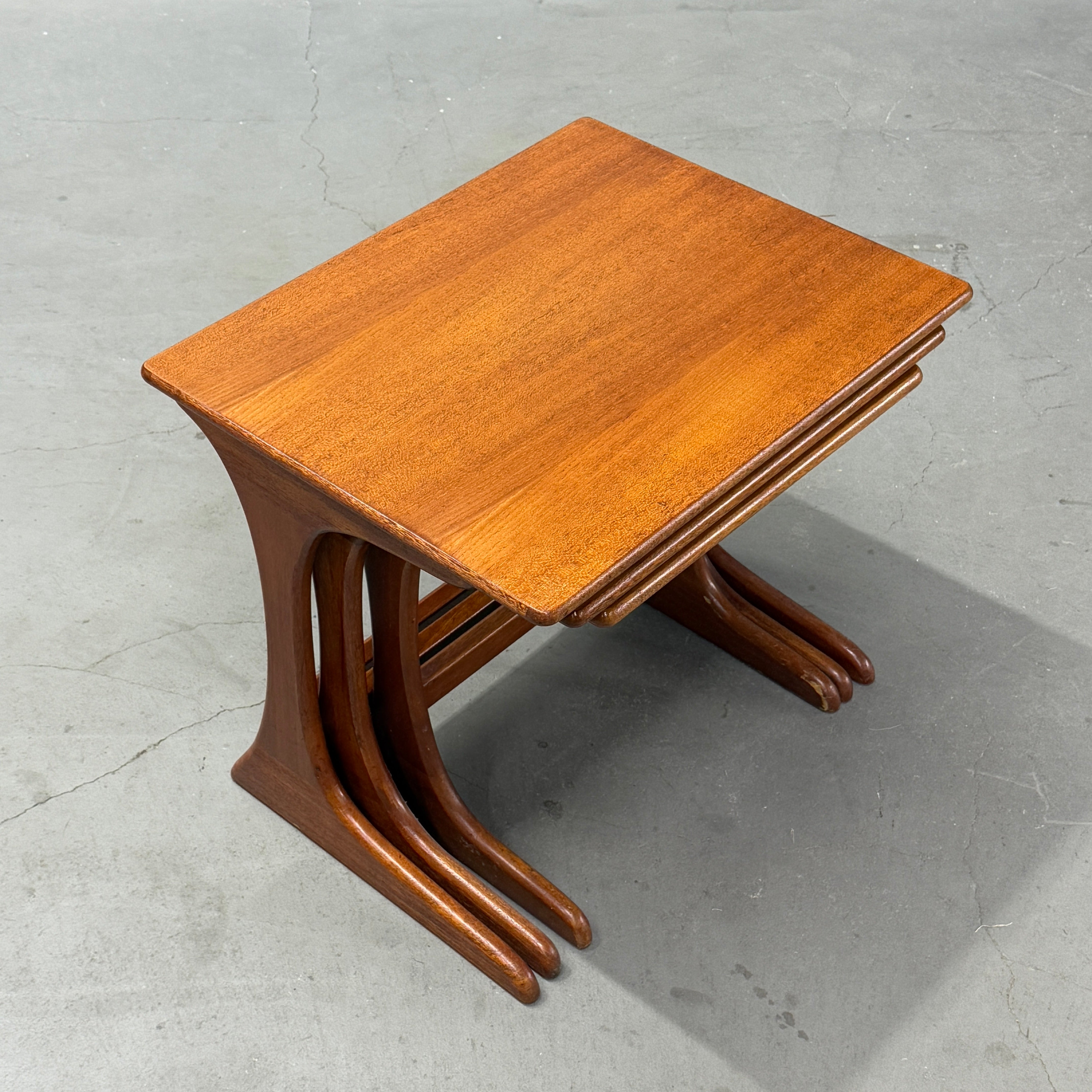 Jentique(ジェンティーク) / VINTAGE NEST TABLE ネストテーブル