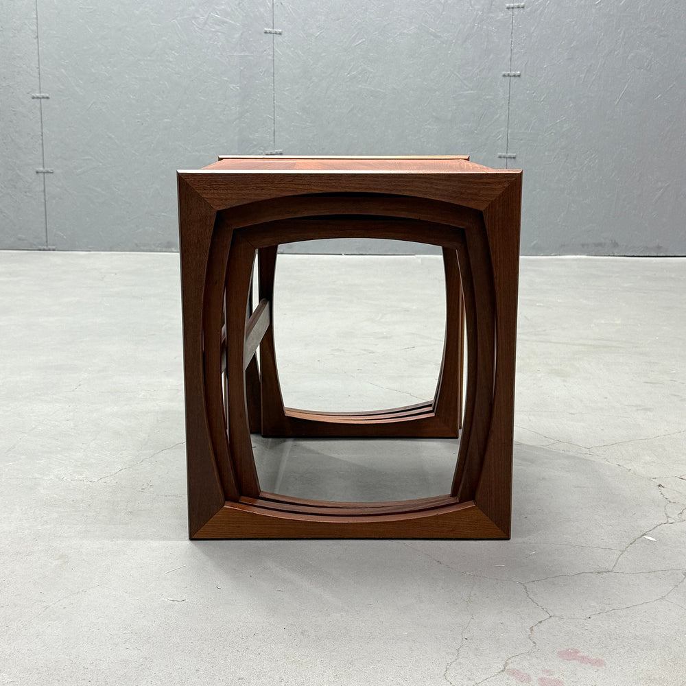 
                      
                        G-PLAN(ジープラン) / QUADRILLE NEST TABLE クアドリル ネストテーブル (401)
                      
                    