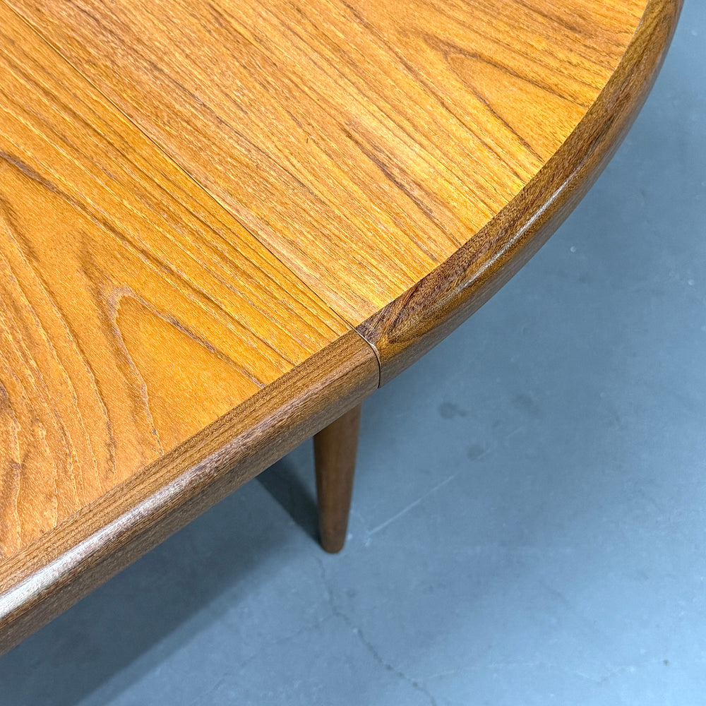 
                      
                        G-PLAN(ジープラン) / Fresco ROUND TABLE フレスコ ラウンドエクステンション ダイニングテーブル (409)
                      
                    